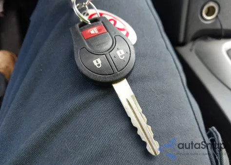 2015 Nissan Rogue Select S z USA, uszkodzony, nr VIN JN8AS5MTXFW654272